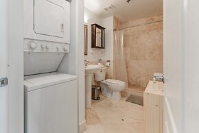 The Club at Brickell Bay