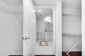 The Club at Brickell Bay