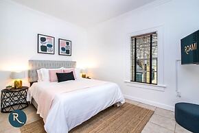 Roami at Villa Bella