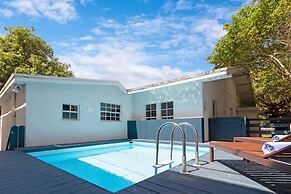 Roami at Villa Bella