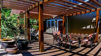 A Cowslip's Belle Inn