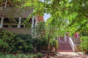 A Cowslip's Belle Inn