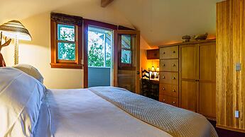 A Cowslip's Belle Inn