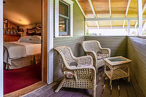 A Cowslip's Belle Inn