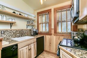 A Cowslip's Belle Inn