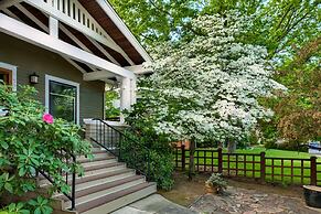 A Cowslip's Belle Inn