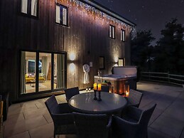 Stag Cottage