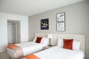 Luxury Condo with Spectacular Ocean View