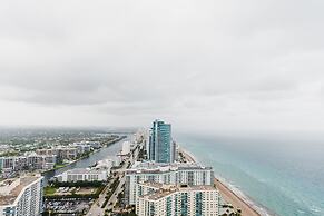 Luxury Condo with Spectacular Ocean View