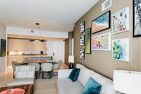 Luxury Condo with Spectacular Ocean View