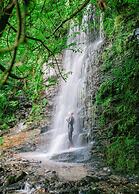 Black Shanti Tipi 2 With Ocean View