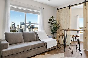 The Bel Air Suite Penthouse The Gulch