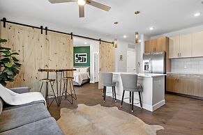 The Bel Air Suite Penthouse The Gulch