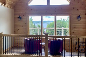 Rustic 3-story Pittsburg Cabin w/ Lake & Mtn Views