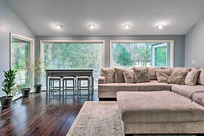 Spacious Rochester Home w/ Heated Pool & Hot Tub!