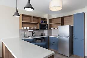 Candlewood Suites Mcpherson by IHG