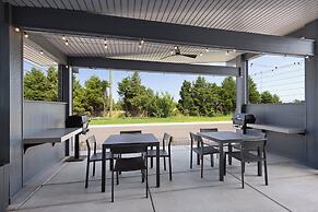 Candlewood Suites Mcpherson by IHG