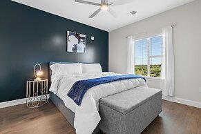 Beverly Hills Penthouse Suite