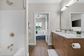 Beverly Hills Penthouse Suite