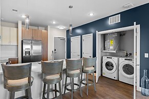 Beverly Hills Penthouse Suite