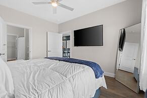 Beverly Hills Penthouse Suite