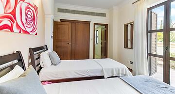 Apartment Apb01 Medusa