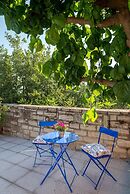 Zen Home in Prines With 1 Bedrooms and 1 Bathrooms