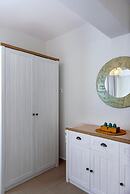 Zen Home in Prines With 1 Bedrooms and 1 Bathrooms