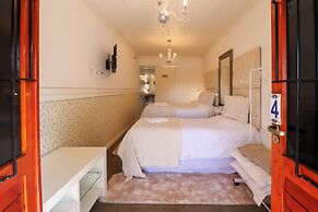 Campos do Jordão Suítes