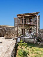 Charming Stone Getaway in Mani s Countryside