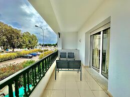 E4 Spacious and Cozy 2 bds in La Marsa