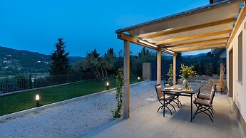 Terrazza Sulla Valle 4 2 Emma Villas