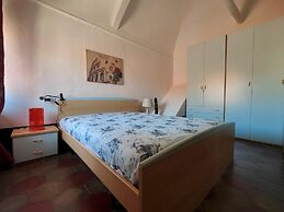 Via Medaglie D oro 73 - Albenga