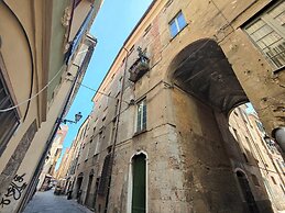 Via Medaglie D oro 73 - Albenga