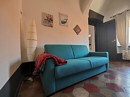 Via Medaglie D oro 73 - Albenga