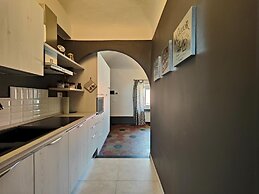 Via Medaglie D oro 73 - Albenga