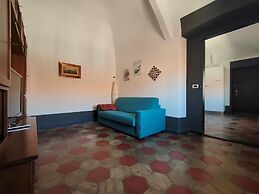 Via Medaglie D oro 73 - Albenga