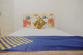 OYO 2417 Melati Residence