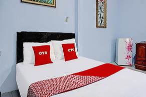 OYO 92359 Kost Maluku 36 Family Residence