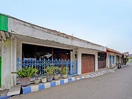 OYO 91865 Sidomulyo Kost Syariah