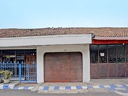 OYO 91865 Sidomulyo Kost Syariah