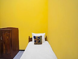 OYO Life 91869 Insan Mulia Kost Syariah