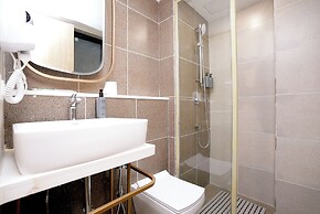 Hotel Limon Near Sector 29, Gurgaon