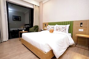 Hotel Limon Near Sector 29, Gurgaon
