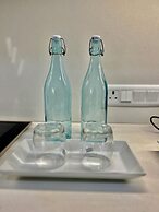 Hotel Limon Near Sector 29, Gurgaon