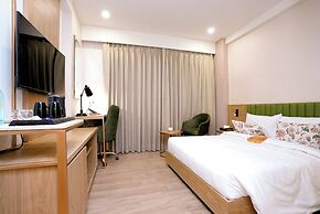 Hotel Limon Near Sector 29, Gurgaon