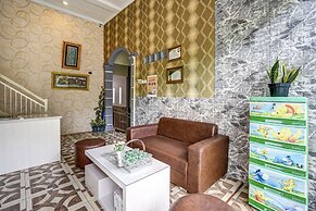 Super OYO 90642 Lancar Homestay Syariah