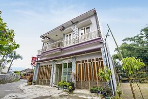 Super OYO 90642 Lancar Homestay Syariah