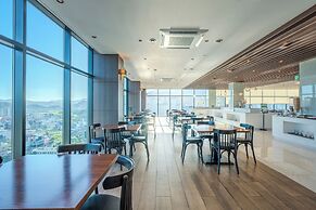 Chestertons GyeongJu