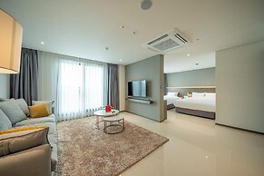 Chestertons GyeongJu